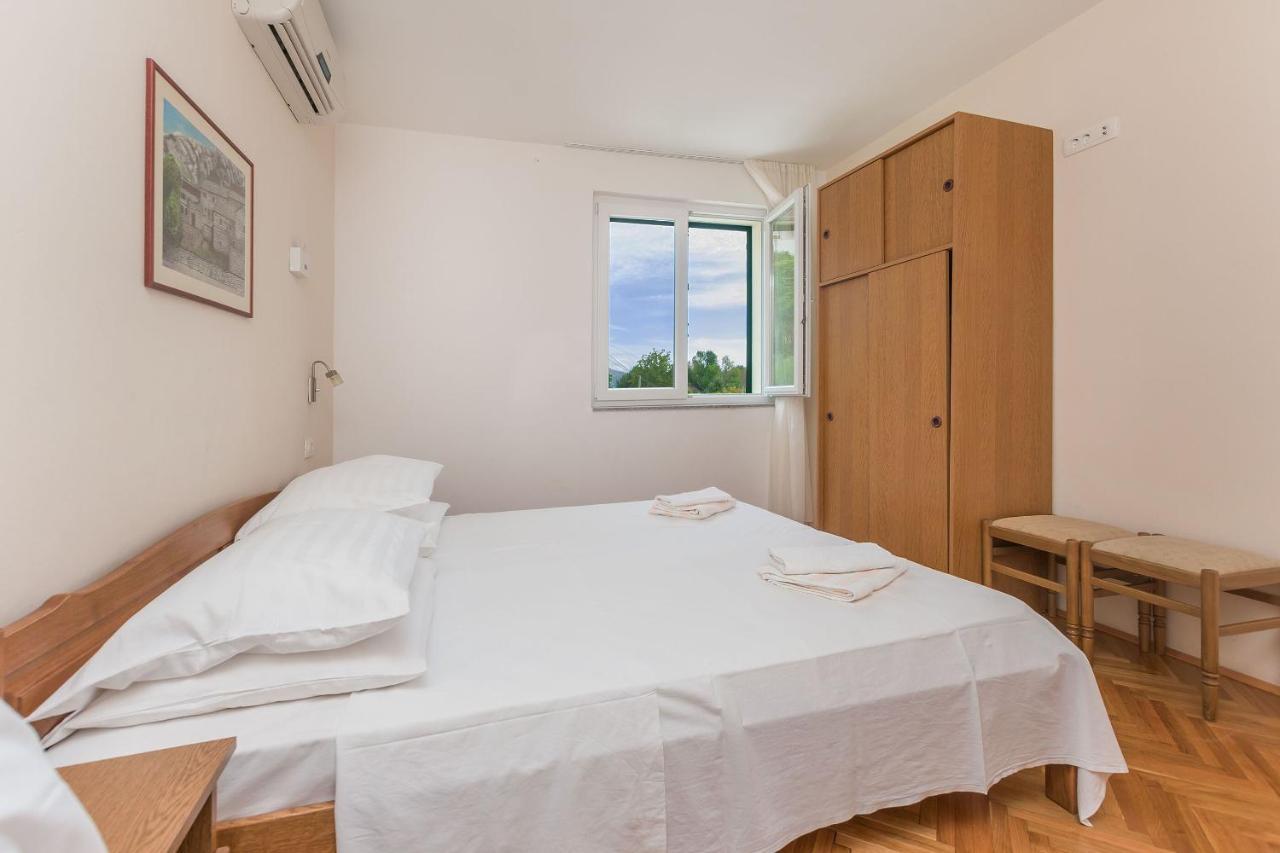 Apartments Marija Duće 외부 사진