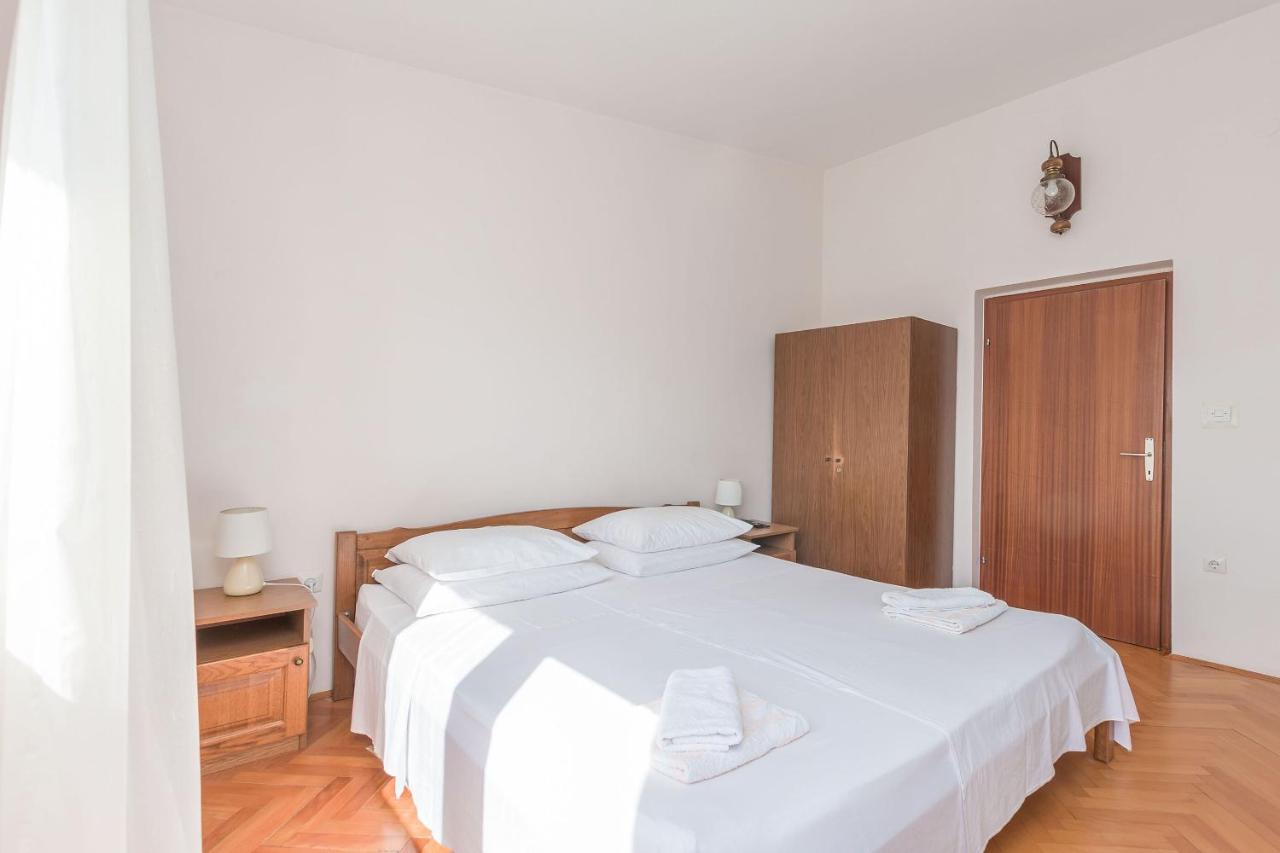 Apartments Marija Duće 외부 사진